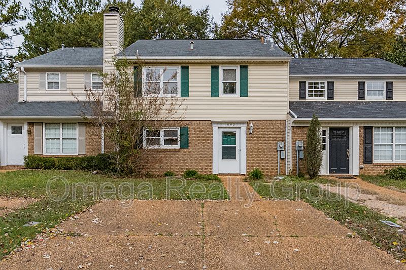 1st image of 1092 Fairfax Dr