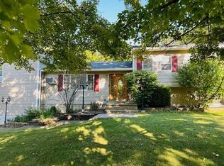 296 Forest Valley Rd, Pleasant Valley, NY 12569