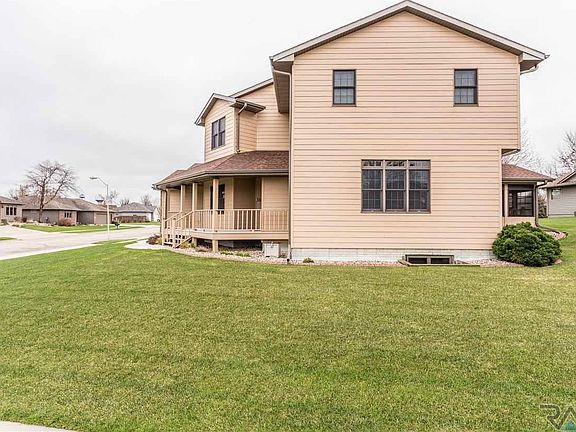 4th image of 3101 W Auburn Hills Ct