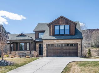 400 Whitetail Dr, Gypsum, CO 81637