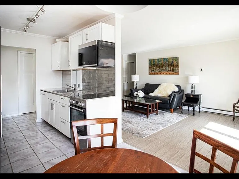 Dining - Kitchen