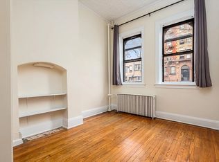680 Metropolitan Ave APT 1R, Brooklyn, NY 11211