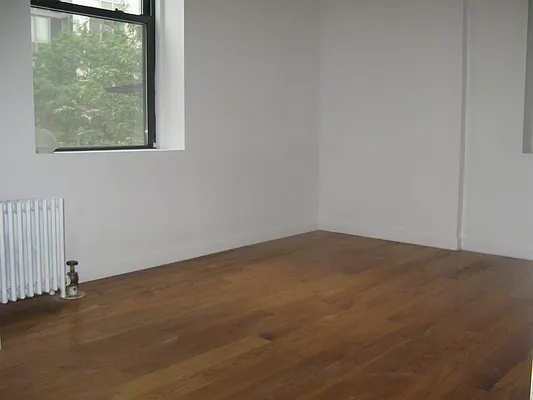 Rented by Aryeh Realty | media 51