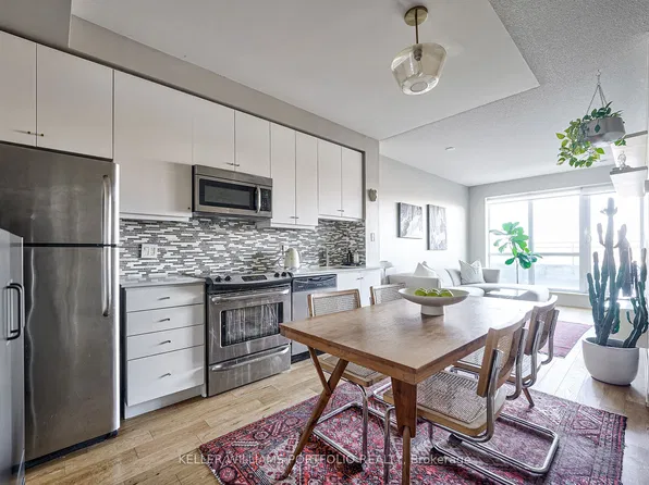 1169 Queen St W, Toronto, ON