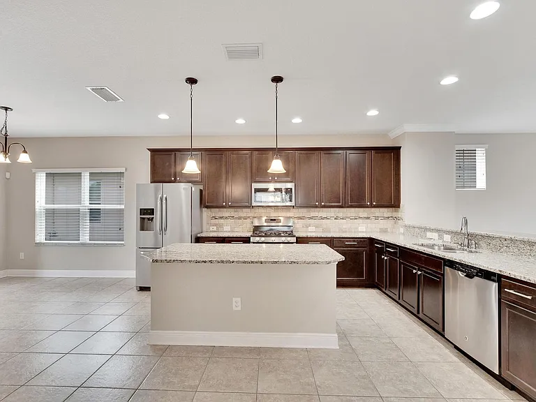 5320 Sagecrest Dr — Photo 17