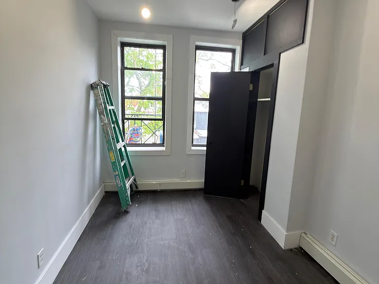 181 Ocean Ave #3R — Photo 5