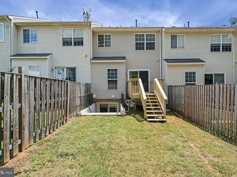1026 Longview Ln — Photo 38