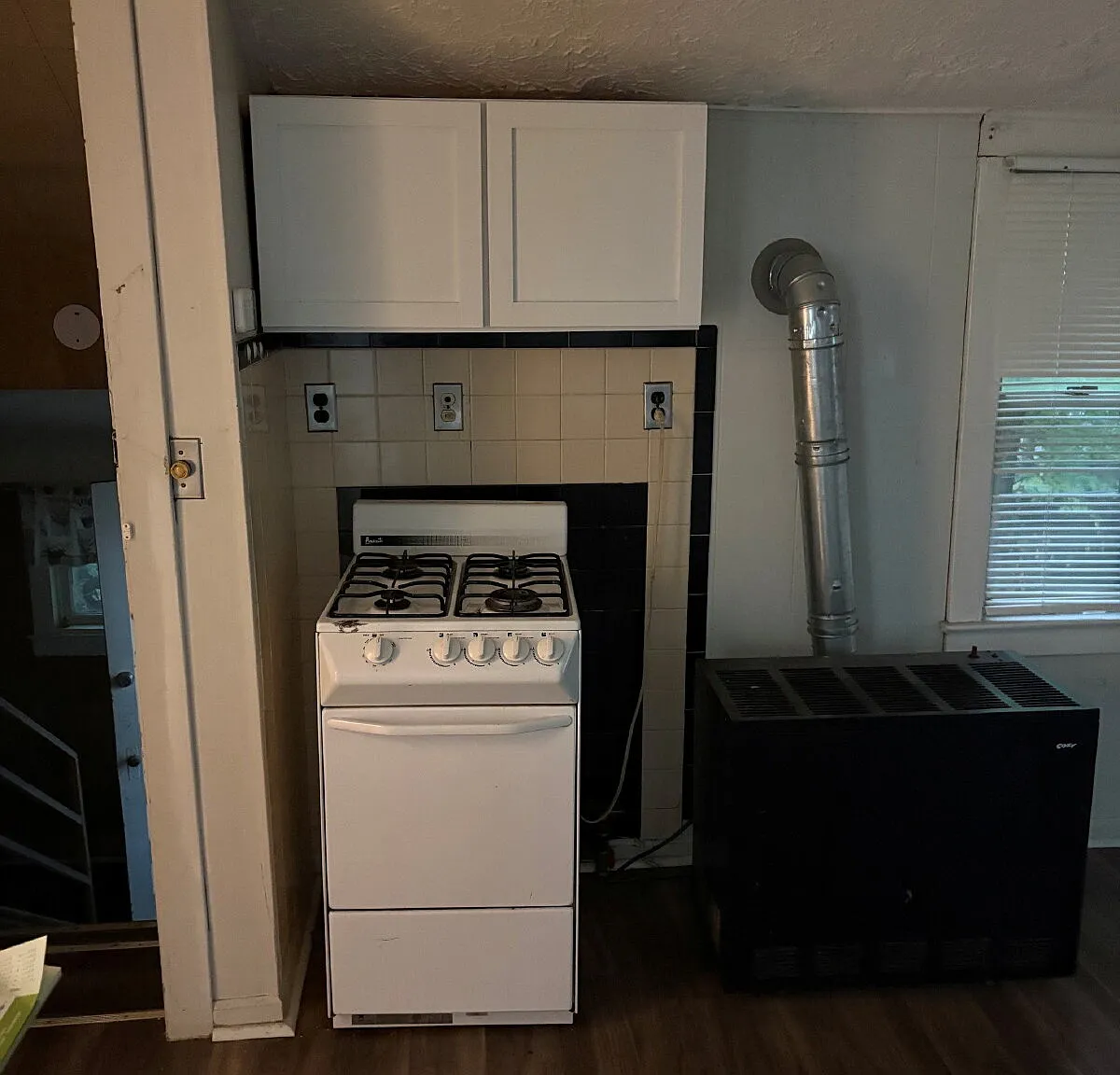 1 bed, 1.0 bath, 650 sqft, $1,150 — Photo 3