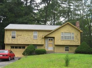 895 Pike Ave, Attleboro, MA 02703