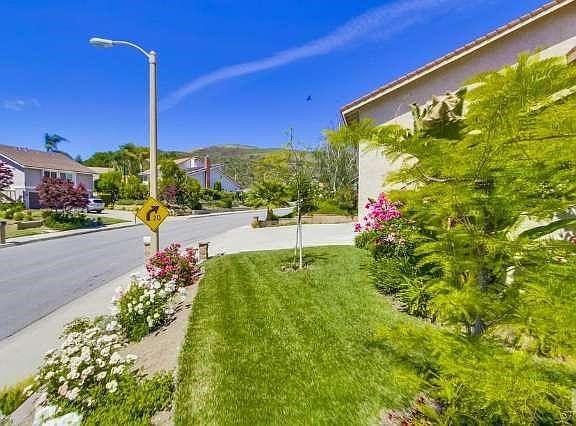 4th image of 3251 W Sierra Dr
