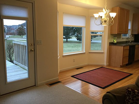 5th image of 1729 Savannah Lakes Dr