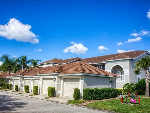 5th image of 10528 Washingtonia Palm Way APT 4726