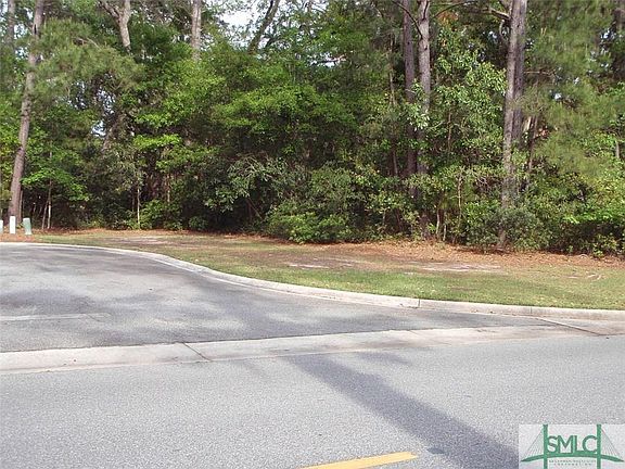 3rd image of 19 Deer Creek Dr