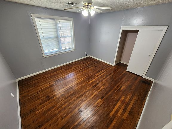 5th image of 401 W 13th St