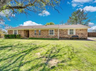 114 Jean Ln, Burleson, TX 76028