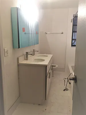 Rented by Pink Stone Realty LLC | media 25