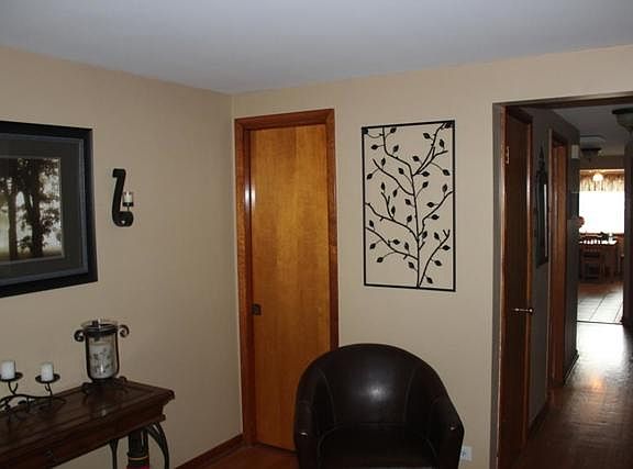 5th image of 5242 S Melvina Ave
