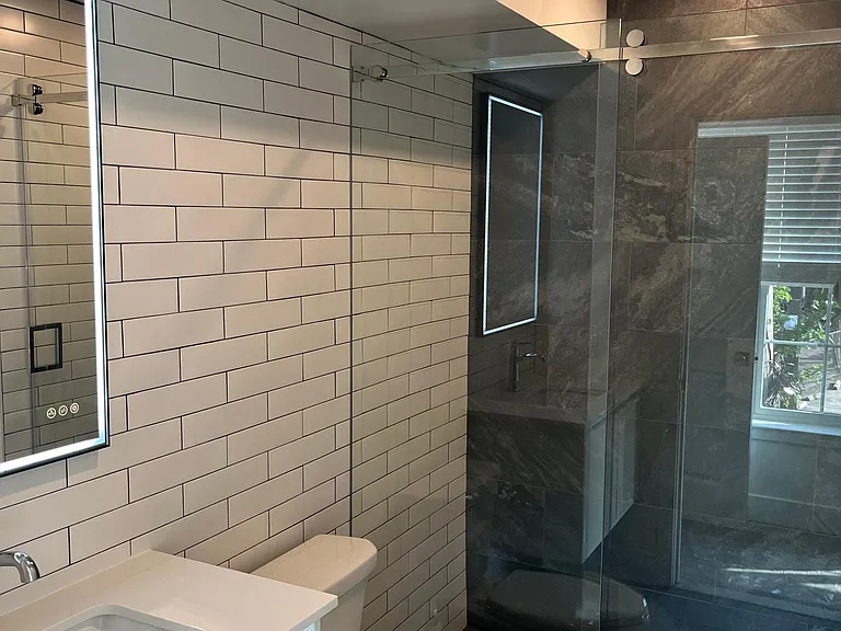 106 Leverington Ave #E — Photo 10
