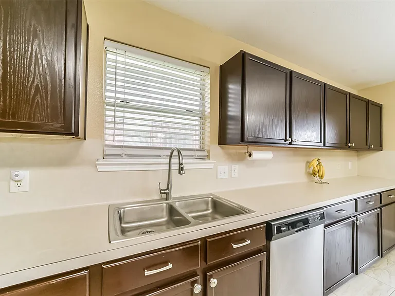 3818 Brook Garden Ln — Photo 20