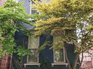 1406 Greenup St, Covington, KY