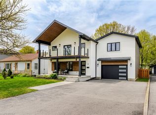 37 Barnes Ave, Brantford, ON N3R4Y9