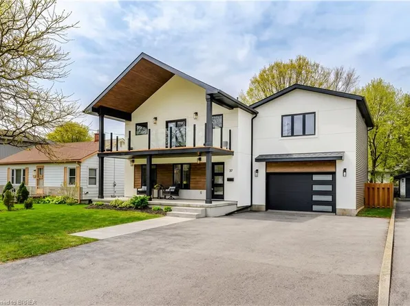 37 Barnes Ave, Brantford, ON N3R 4Y9