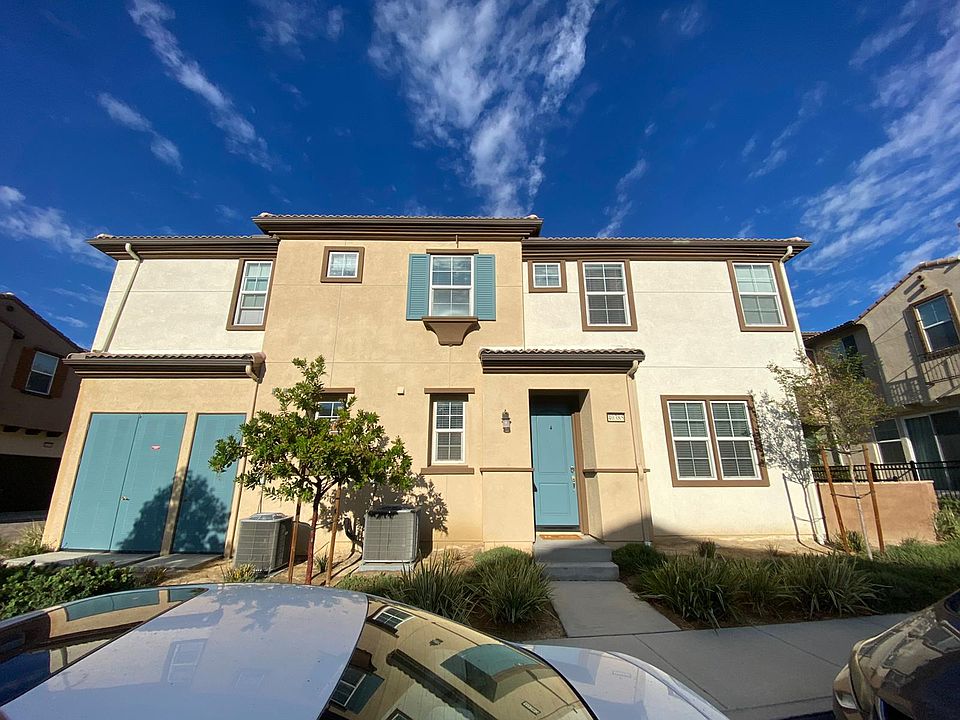 1st image of 40385 Calle Real