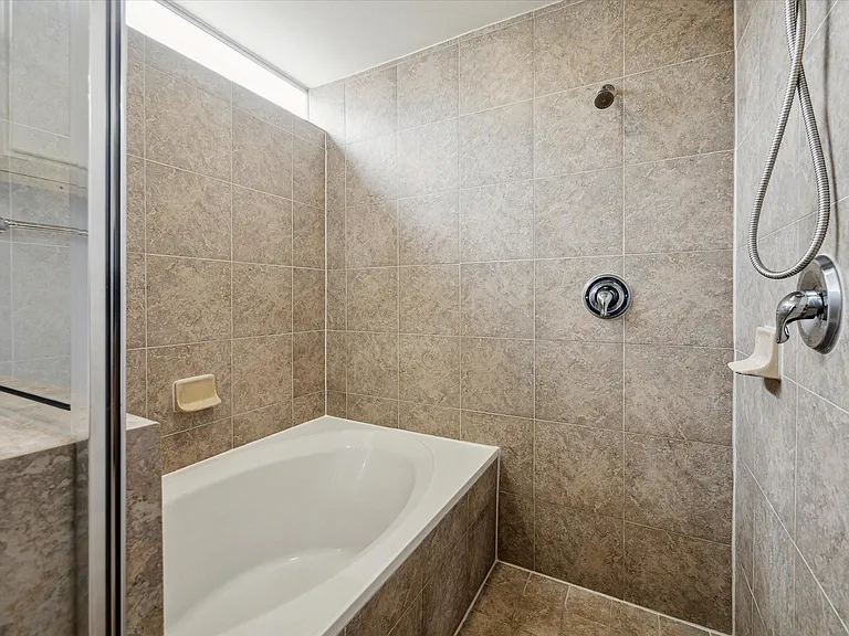 6947 Ardmore St — Photo 20