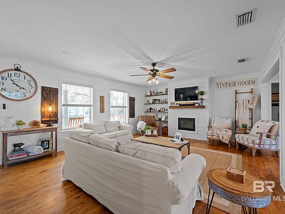 5th image of 9407 Twin Beech Rd