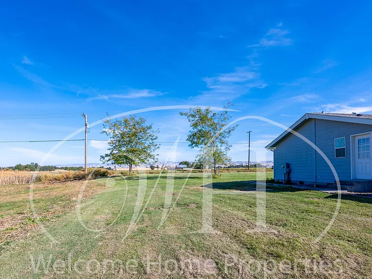2274 Last Chance Rd — Photo 35