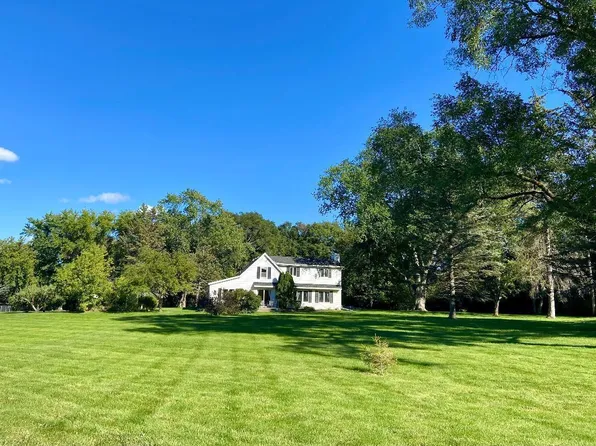 1919 Newman ROAD, Mount Pleasant, WI 53406