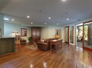 1600 Sunny Crest Dr, Fullerton, CA 92835