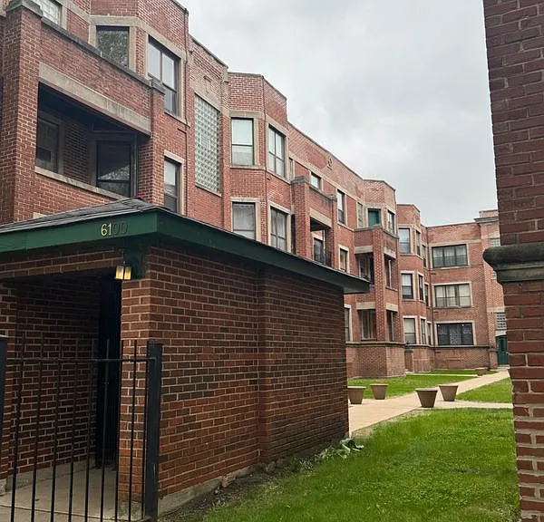 6108 S Dorchester Ave #2W — Photo 3