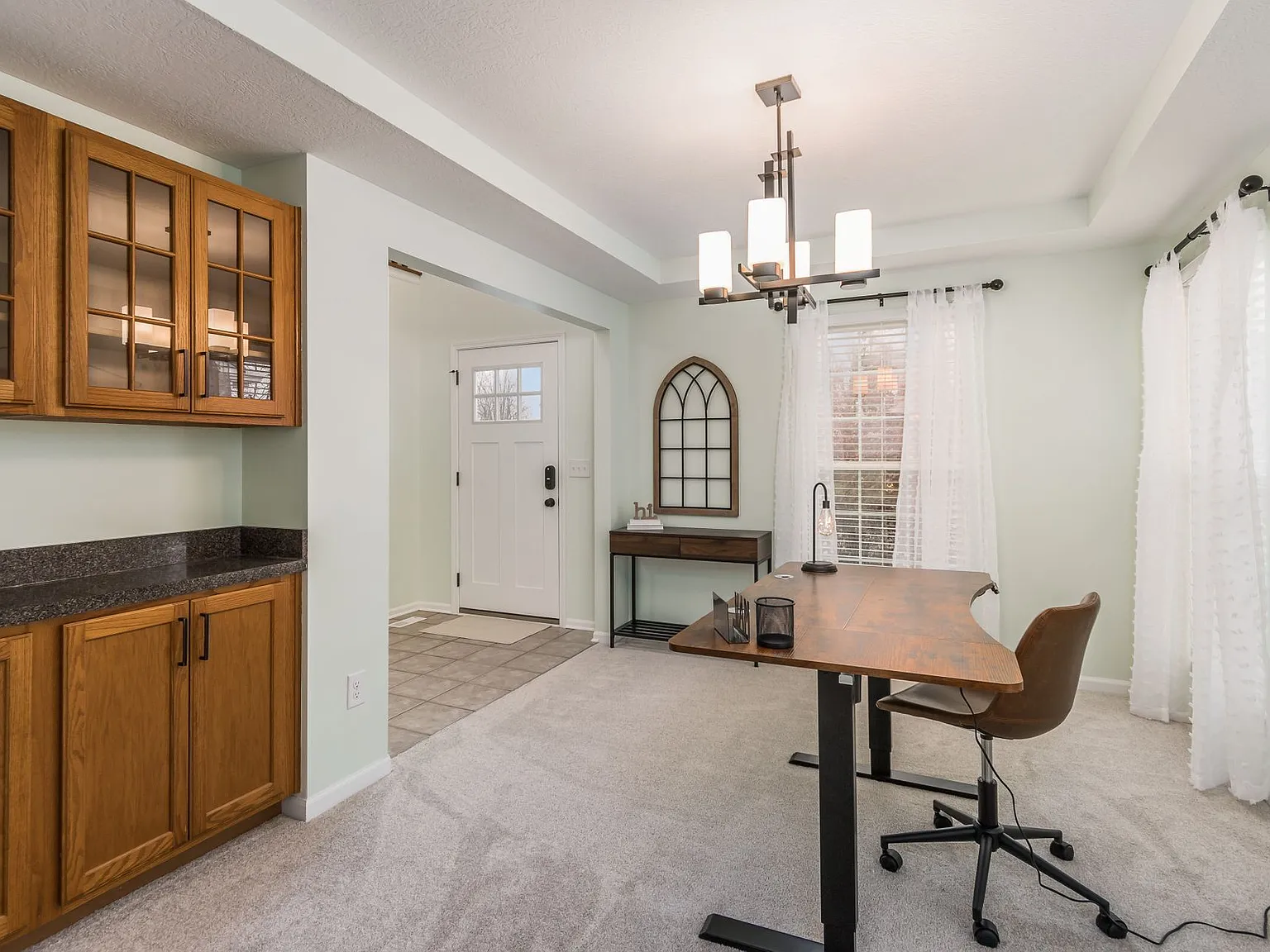 3 bed, 2.5 bath, 2148 sqft, $2,850 — Photo 4