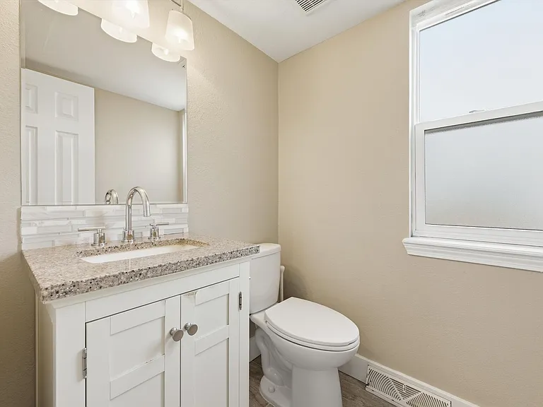 7639 E Mineral Pl — Photo 10