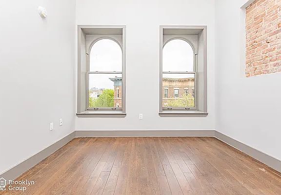 4th image of 570 Hancock St #3R