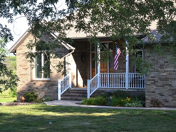 4th image of 3174 W Farm Road 50