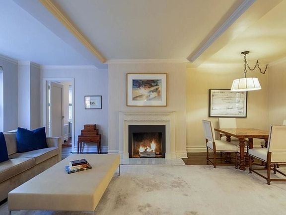 3rd image of 414 E 52nd St APT 3A