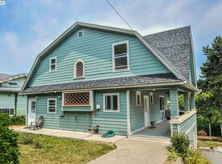 1148 N 9th St, Coos Bay, OR