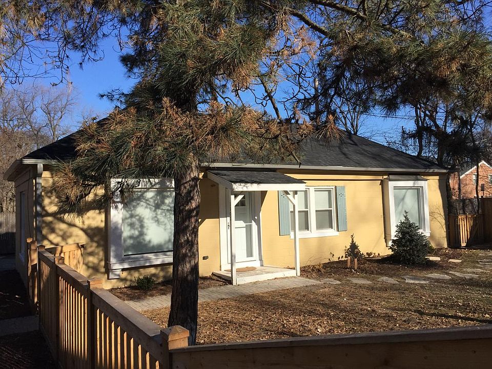 1st image of 1107 Elmwood Ave