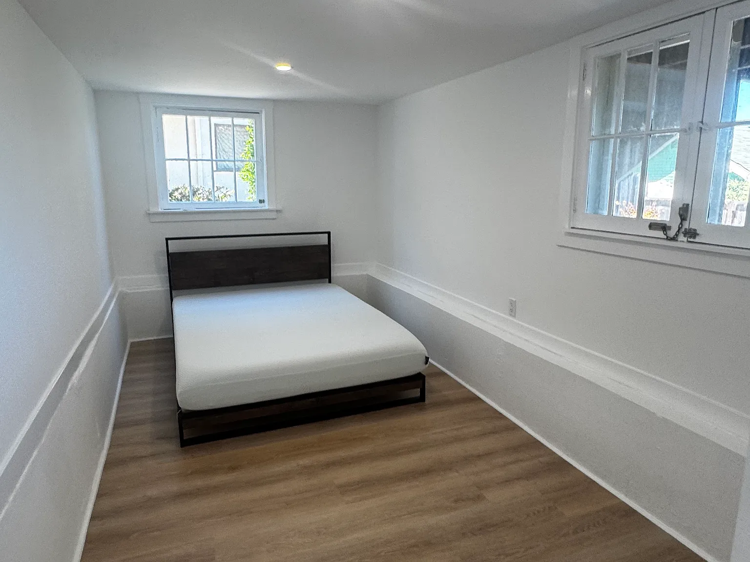 1 bed, 400 sqft, $1,800 — Photo 4