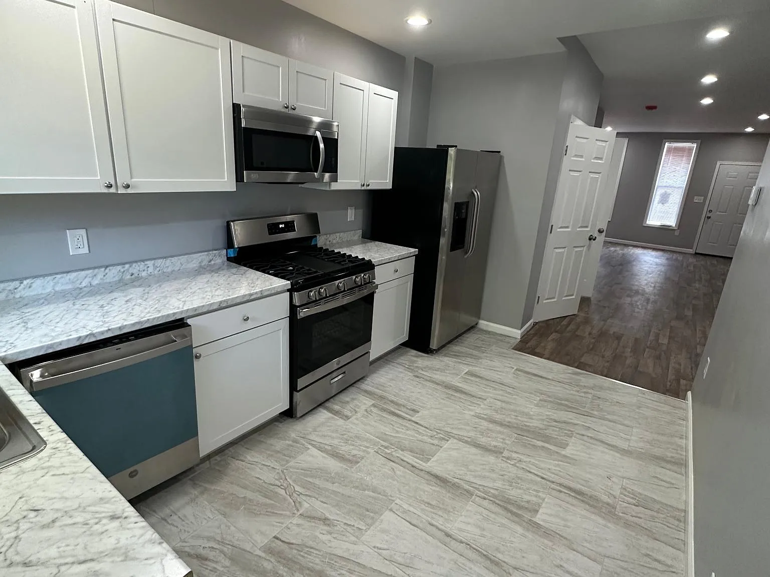 1628 N Wolfe St — Photo 3