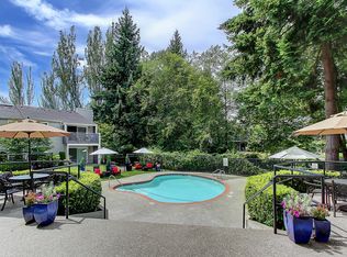 Corbella at Juanita Bay, Kirkland, WA 98034