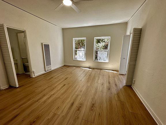 3rd image of 213 S Jackson St APT 303