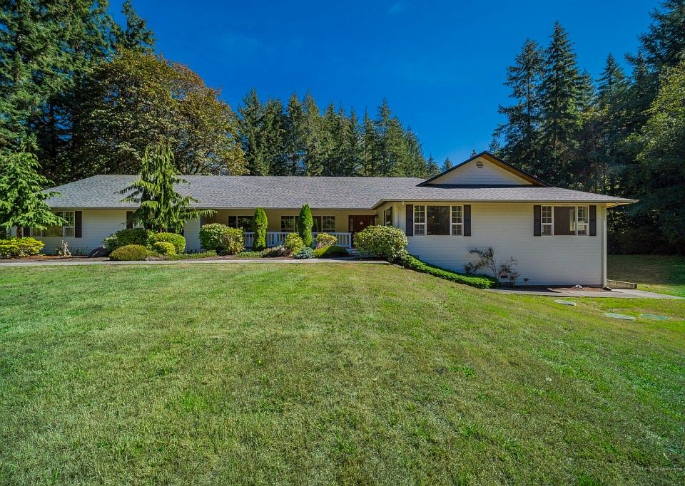 1st image of 15609 Marine Dr