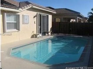 14004 N Cypress Cove Cir, Davie, FL 33325
