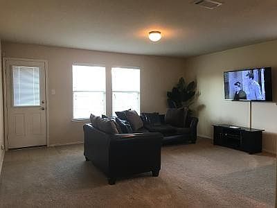 4th image of 312 Amethyst Dr