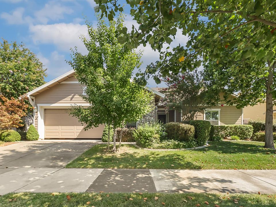 1st image of 2716 Heritage Park Ln