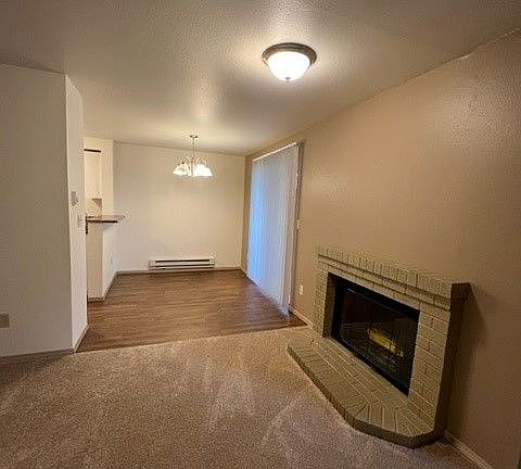 5th image of 2788 Danbury Ln SW #1121