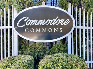 77 Commodore Cmns UNIT 77, Derby, CT 06418